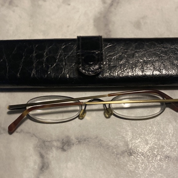 HANDMADE - Picture 6 of 15